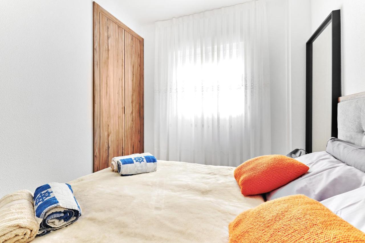 Cozy Apartment Near Playa Del Cura In Τορεβιέχα Εξωτερικό φωτογραφία